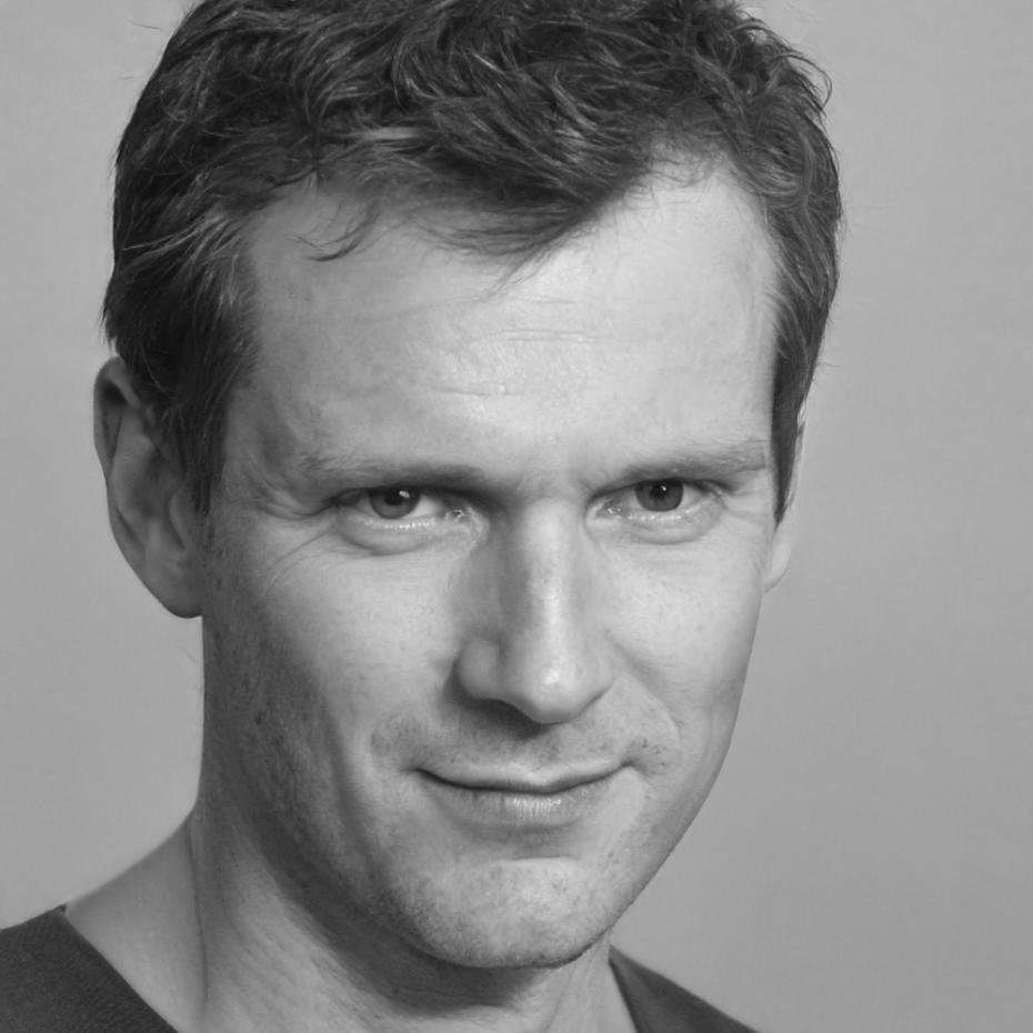 Retrato profissional de Diogo Carvalho